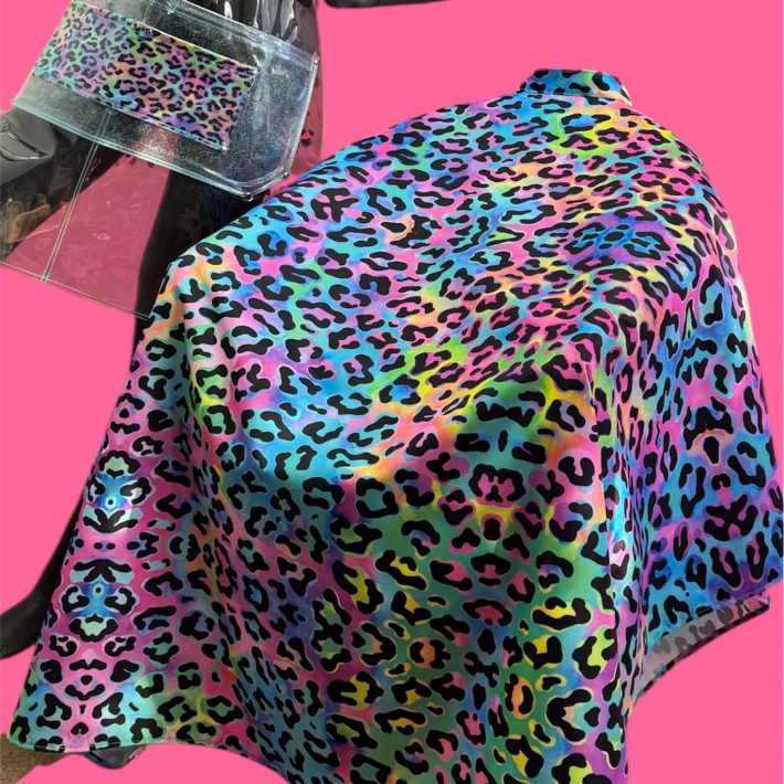Capa de Peluquería Animal Print